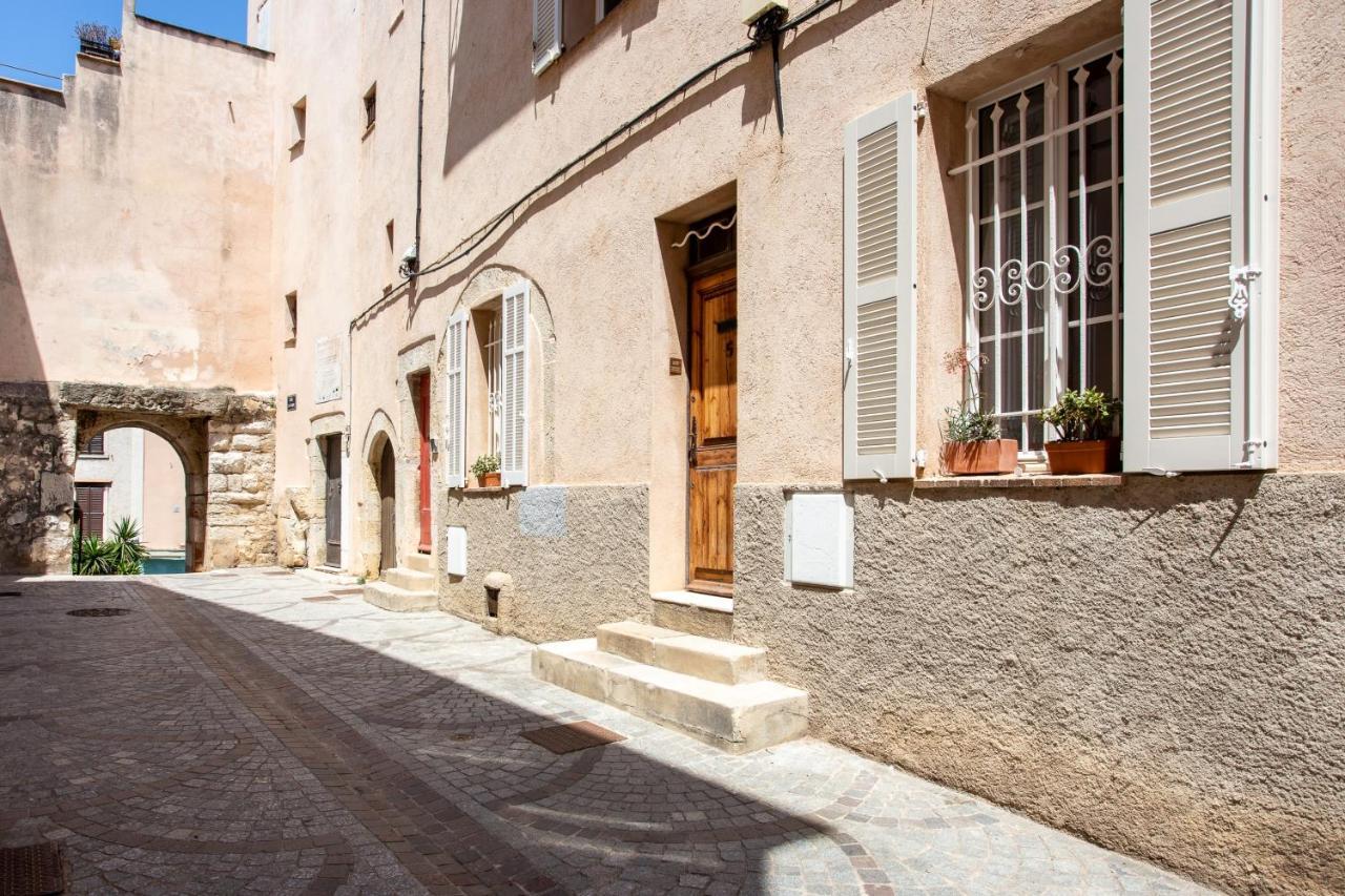 Porte De L'orme By Antibes-rental Apartment